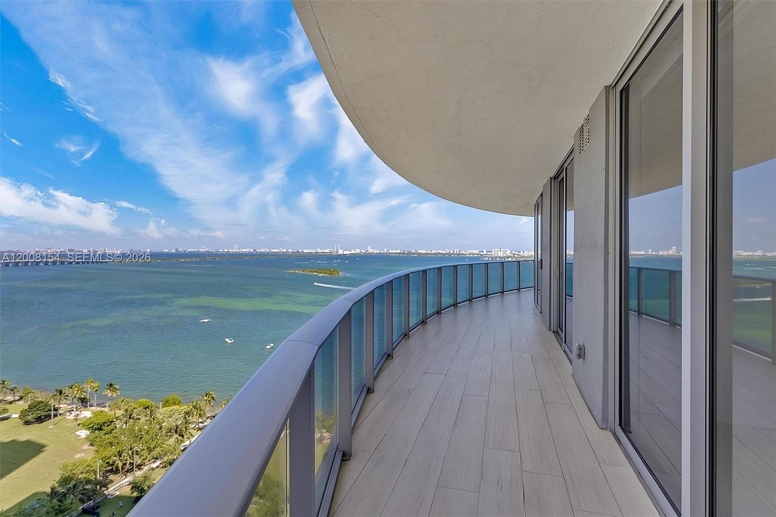 488 18th St 2315 photo 25