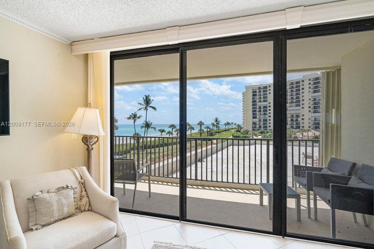 400 Ocean Trail Way 302 photo 17