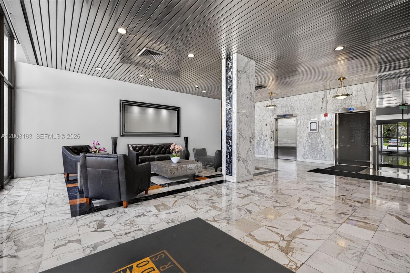 3675 Country Club Dr 410 photo 5