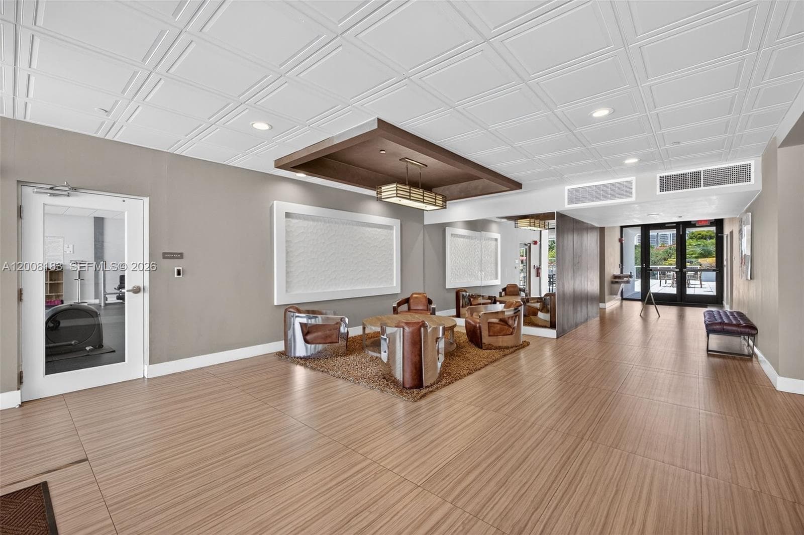3675 Country Club Dr 410 photo 10