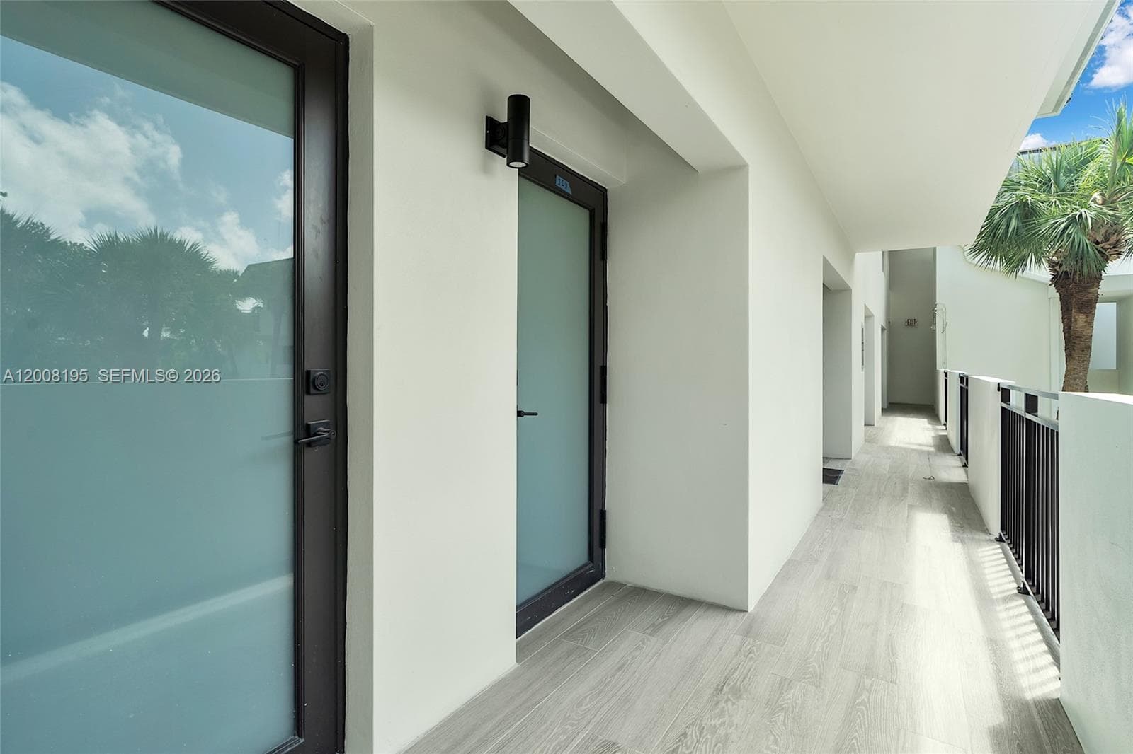 6901 Edgewater Dr 318 photo 2