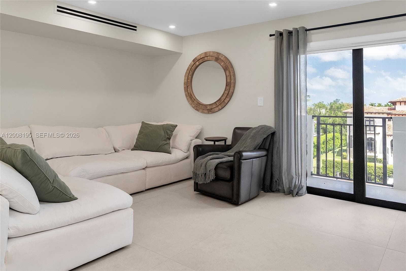 6901 Edgewater Dr 318 photo 16