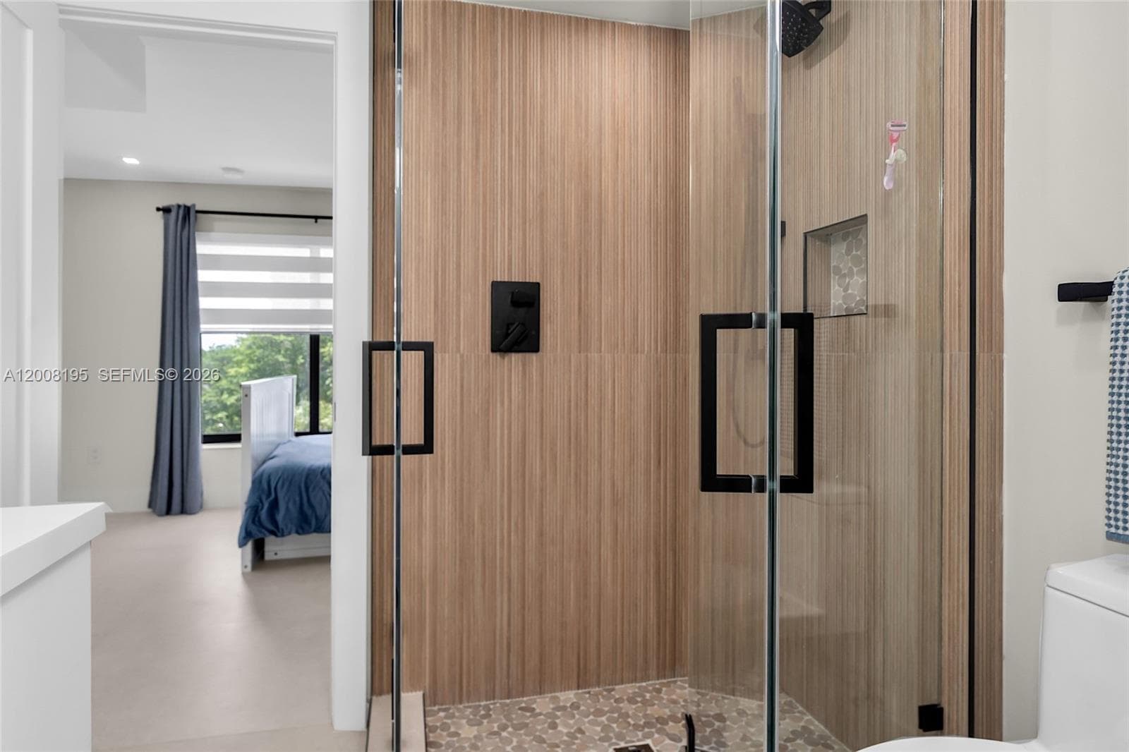 6901 Edgewater Dr 318 photo 24