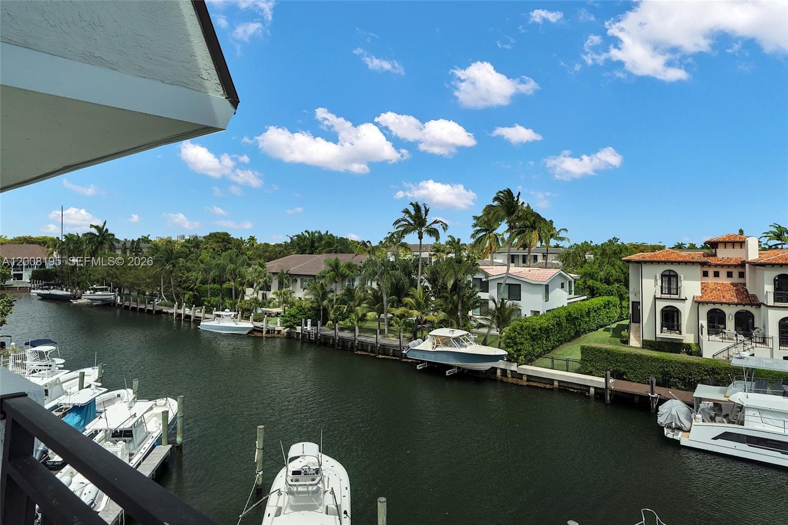 6901 Edgewater Dr 318 photo 18