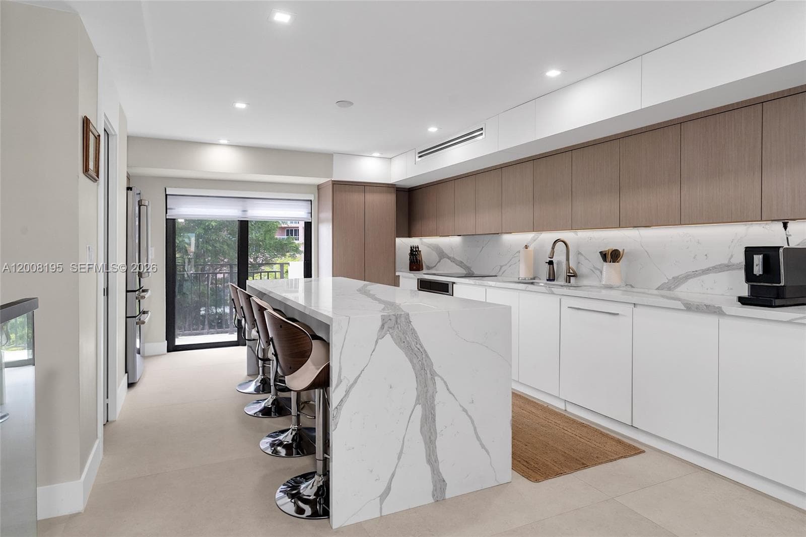 6901 Edgewater Dr 318 photo 8