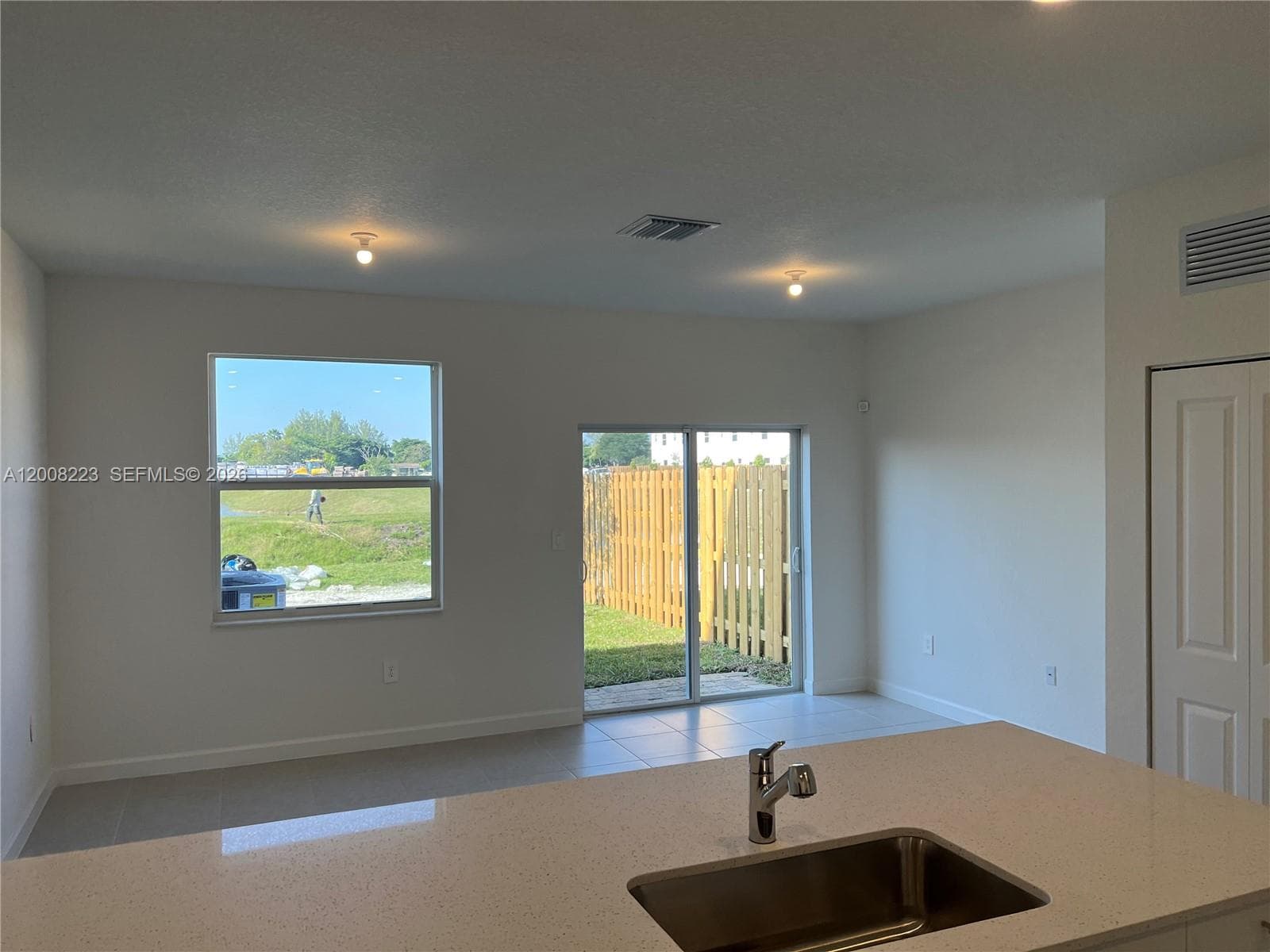 12436 23rd CT 12436 photo 7