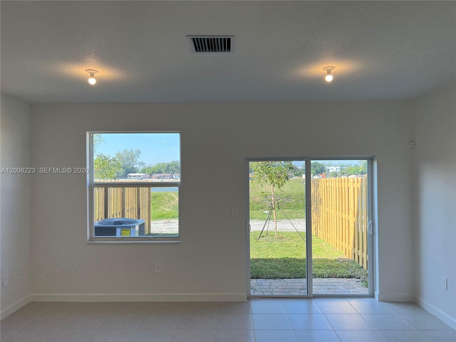 12436 23rd CT 12436 photo 9