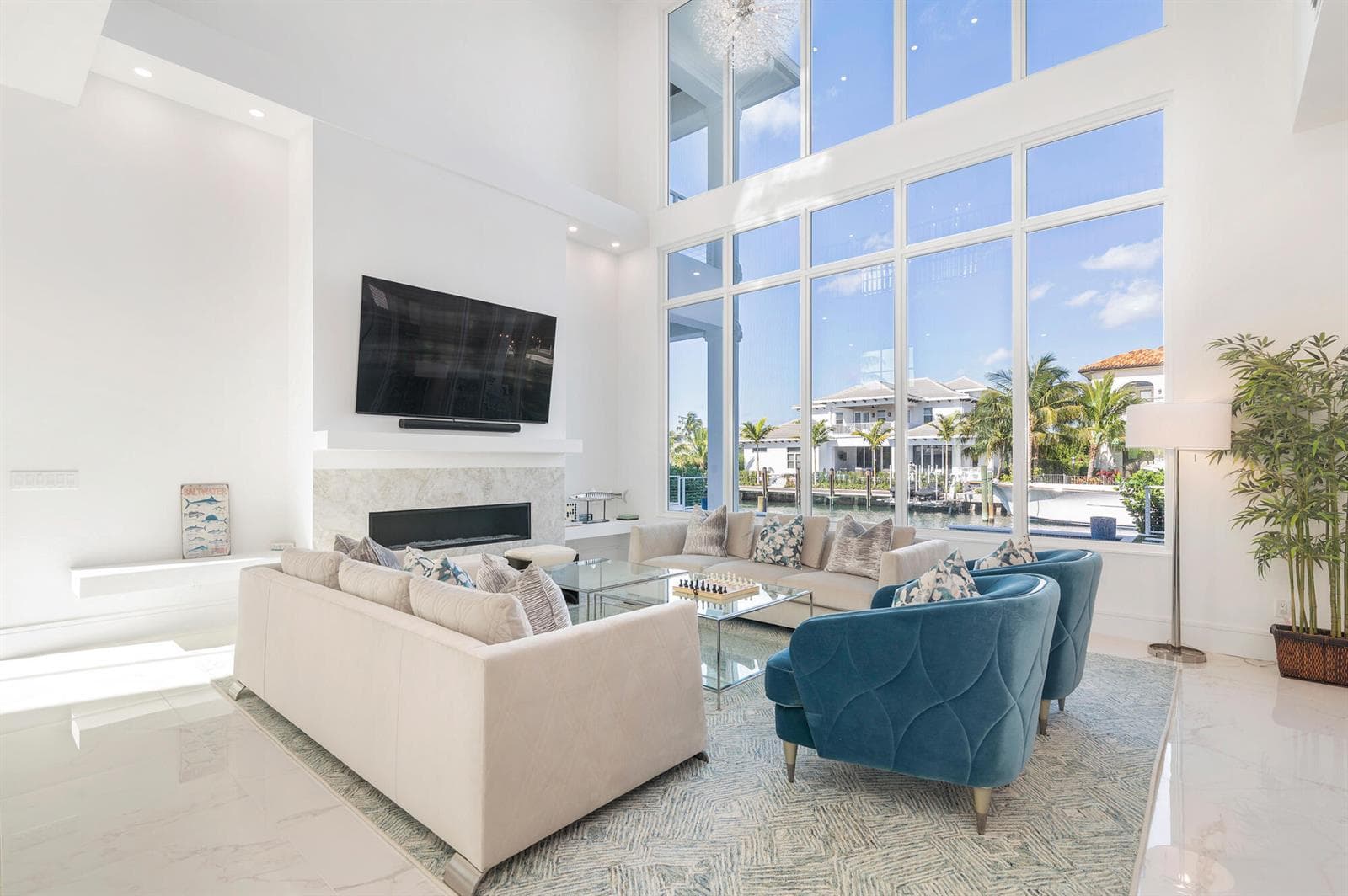 1180 Bimini Lane photo 6