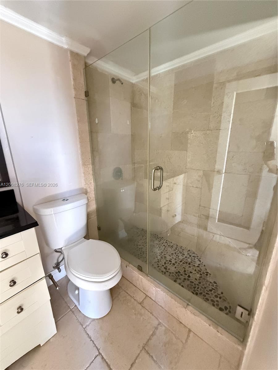 5313 Collins Ave 801 photo 4