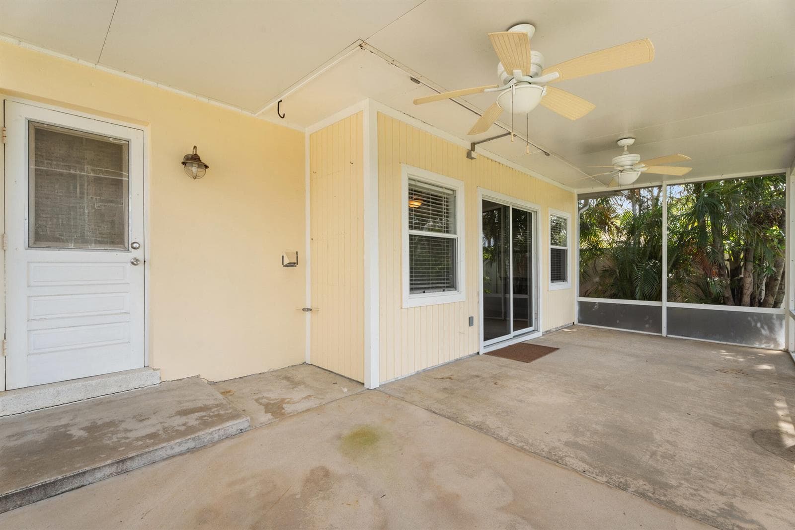 1459 SW Seahawk Way photo 24