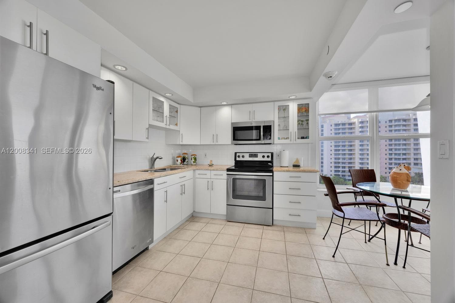 607 Ocean Dr 11K photo 11