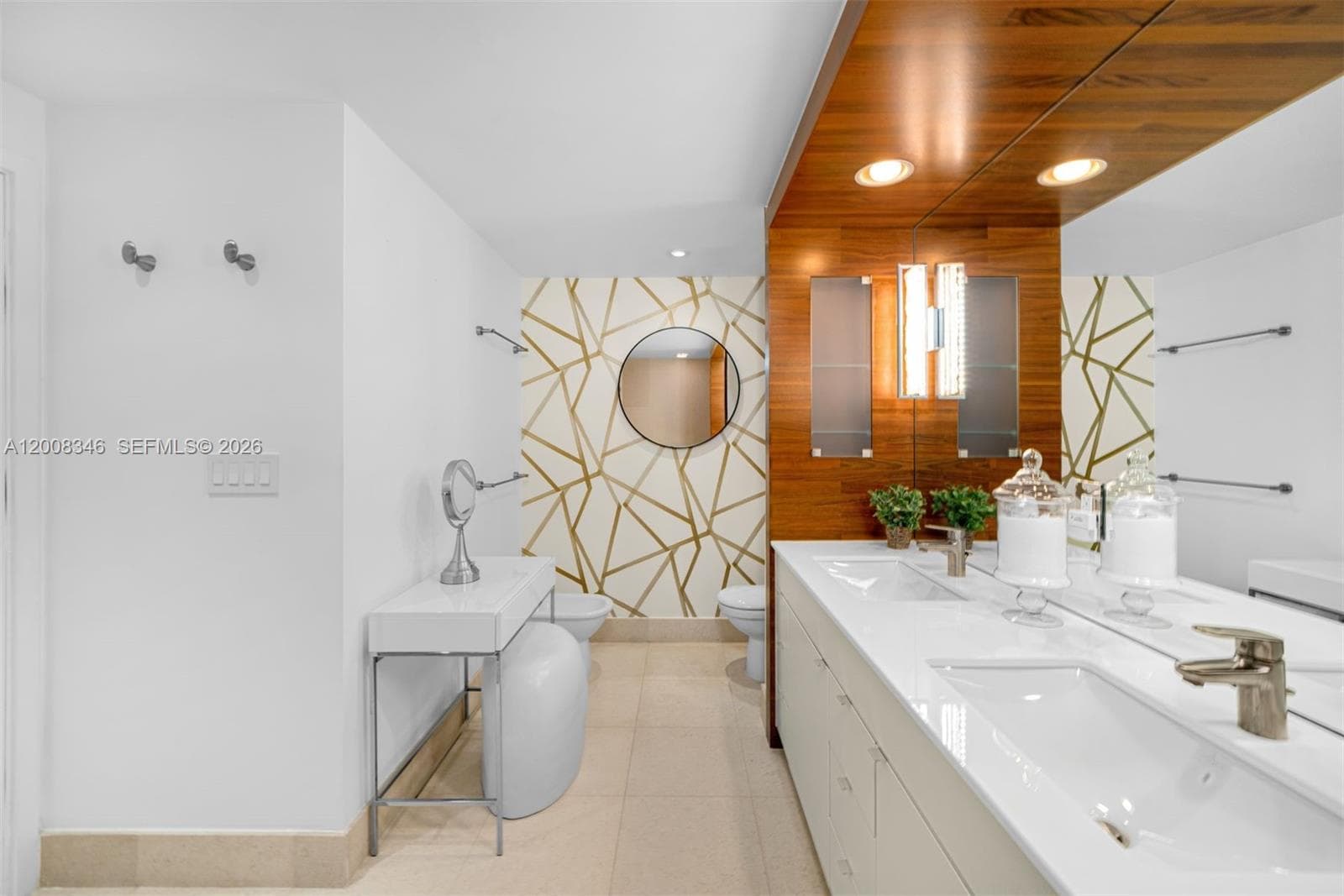 6799 Collins Ave 902 photo 17