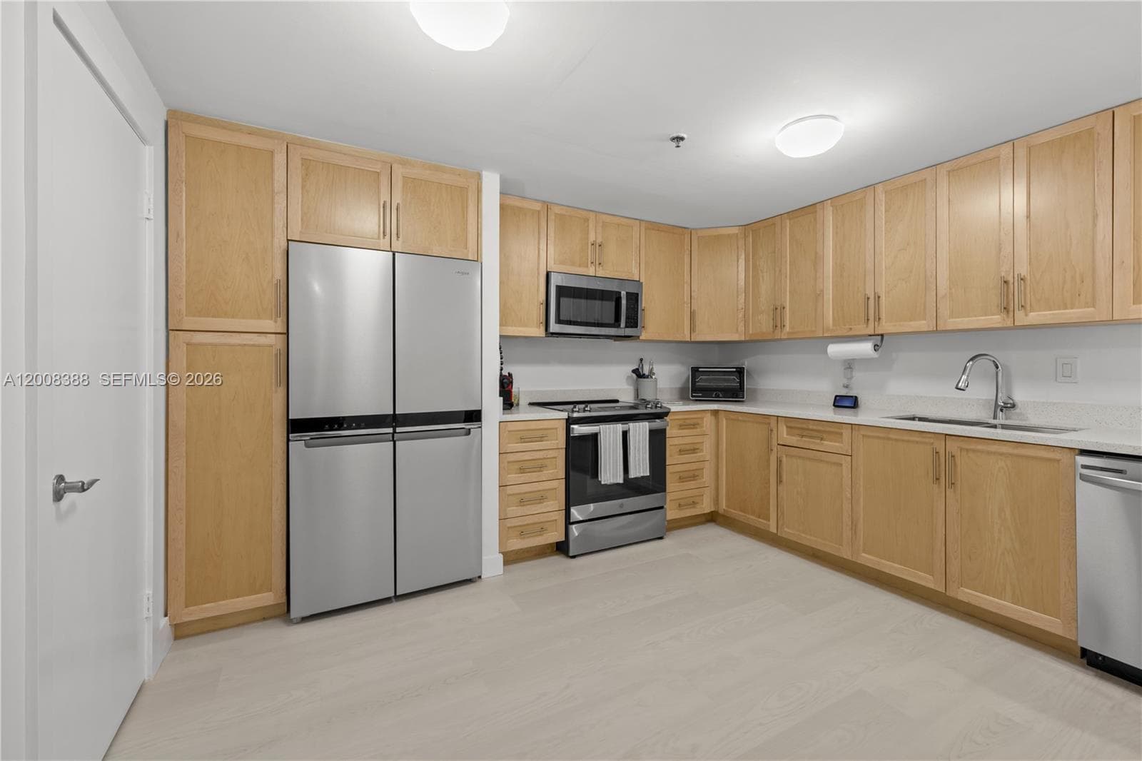 201 Crandon Blvd 143 photo 11