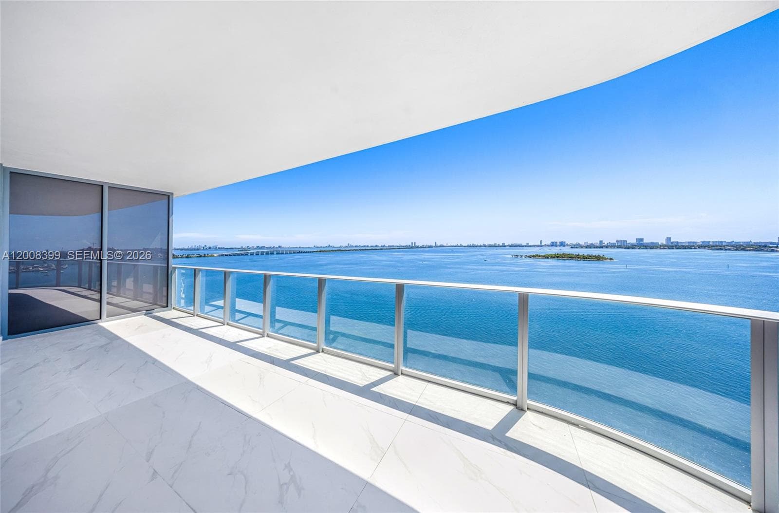 700 24th St 1107 photo 3