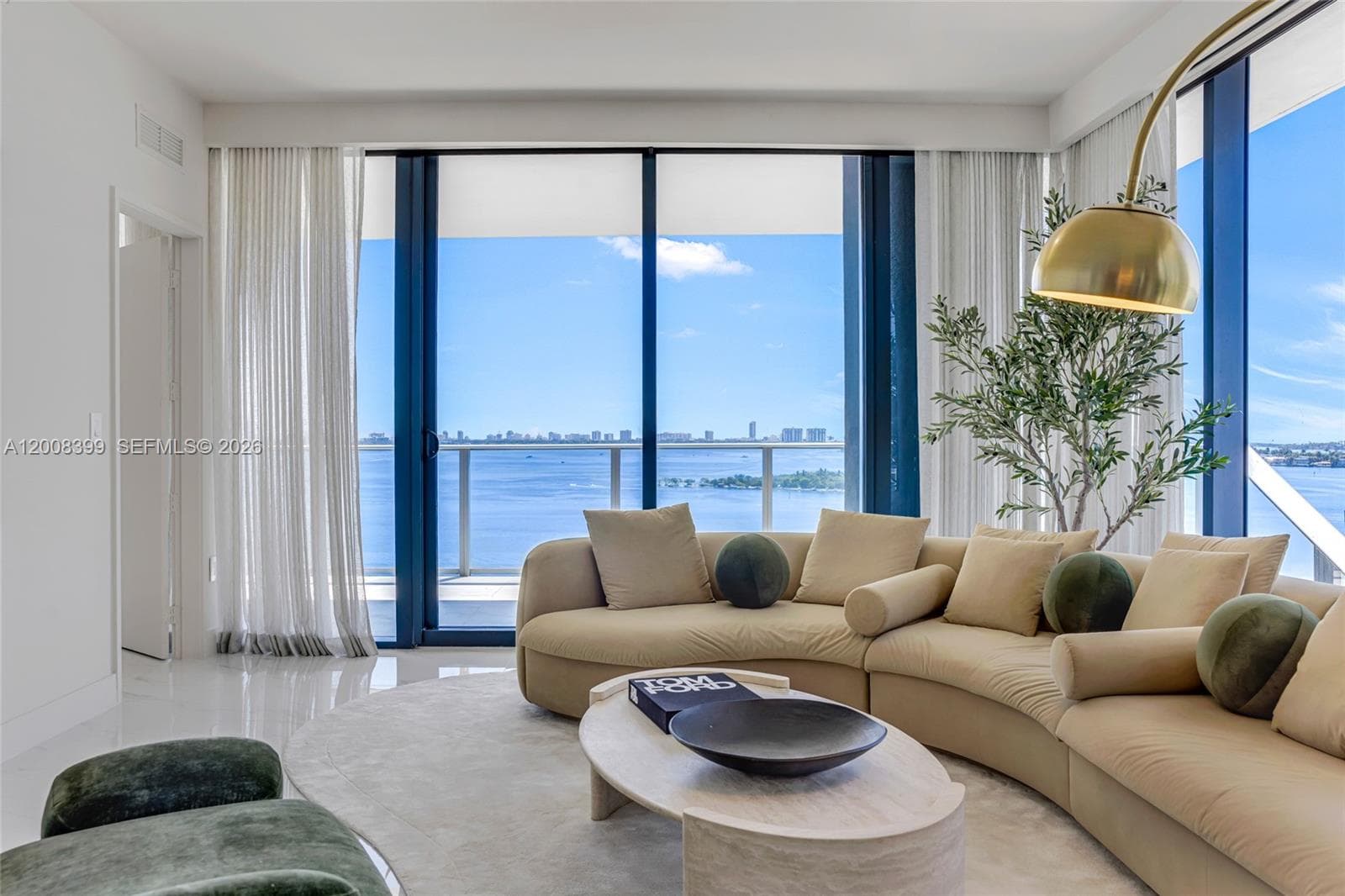 700 24th St 1107 photo 14