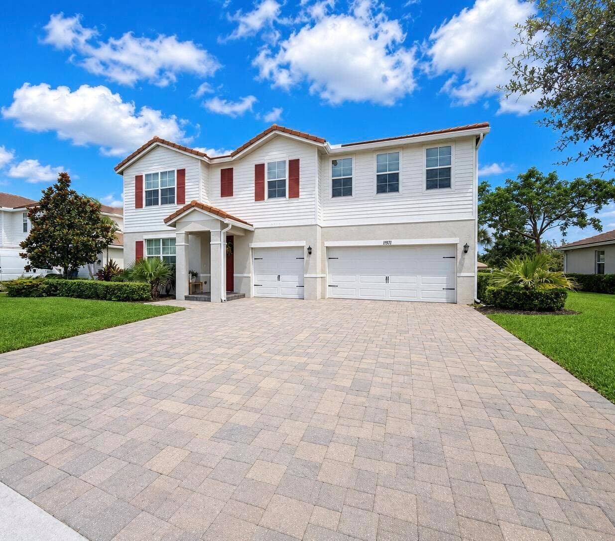 11971 Cypress Key Way photo 2
