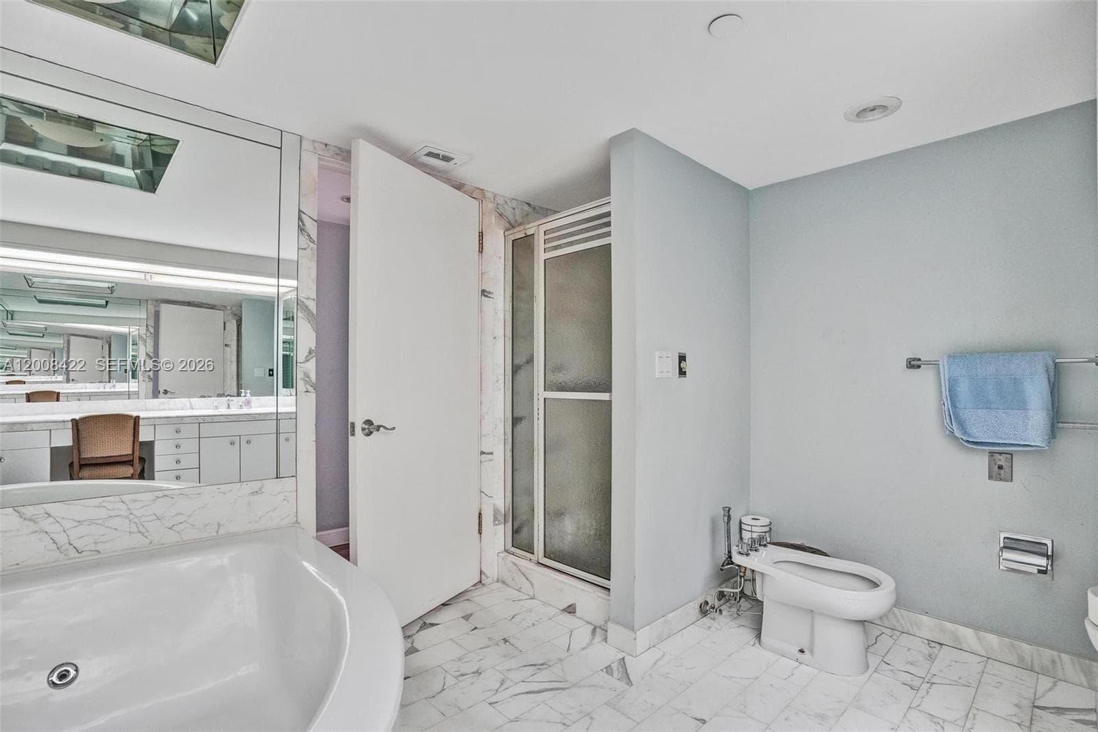 19355 Turnberry Way 8K photo 24
