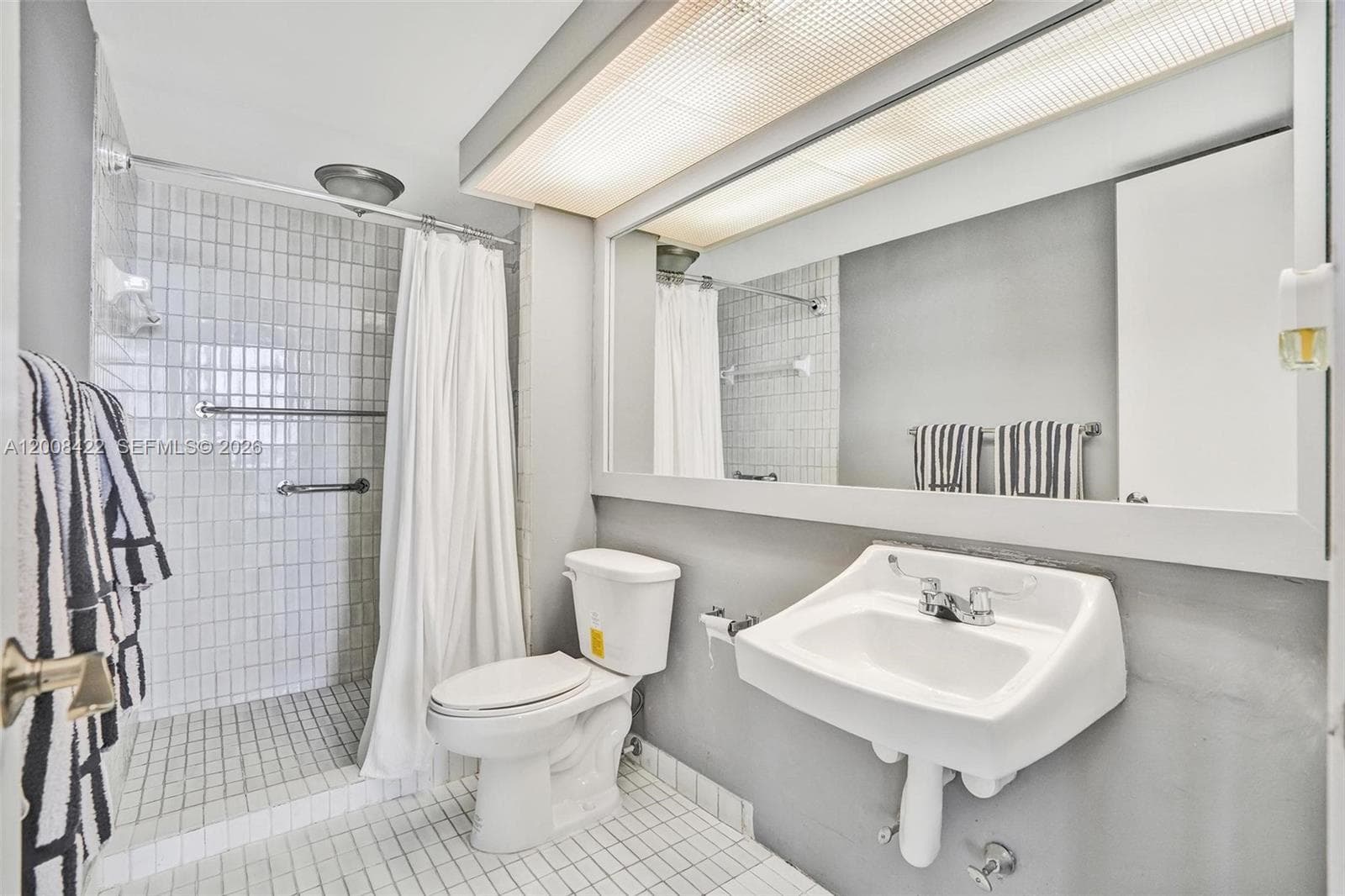 19355 Turnberry Way 8K photo 25