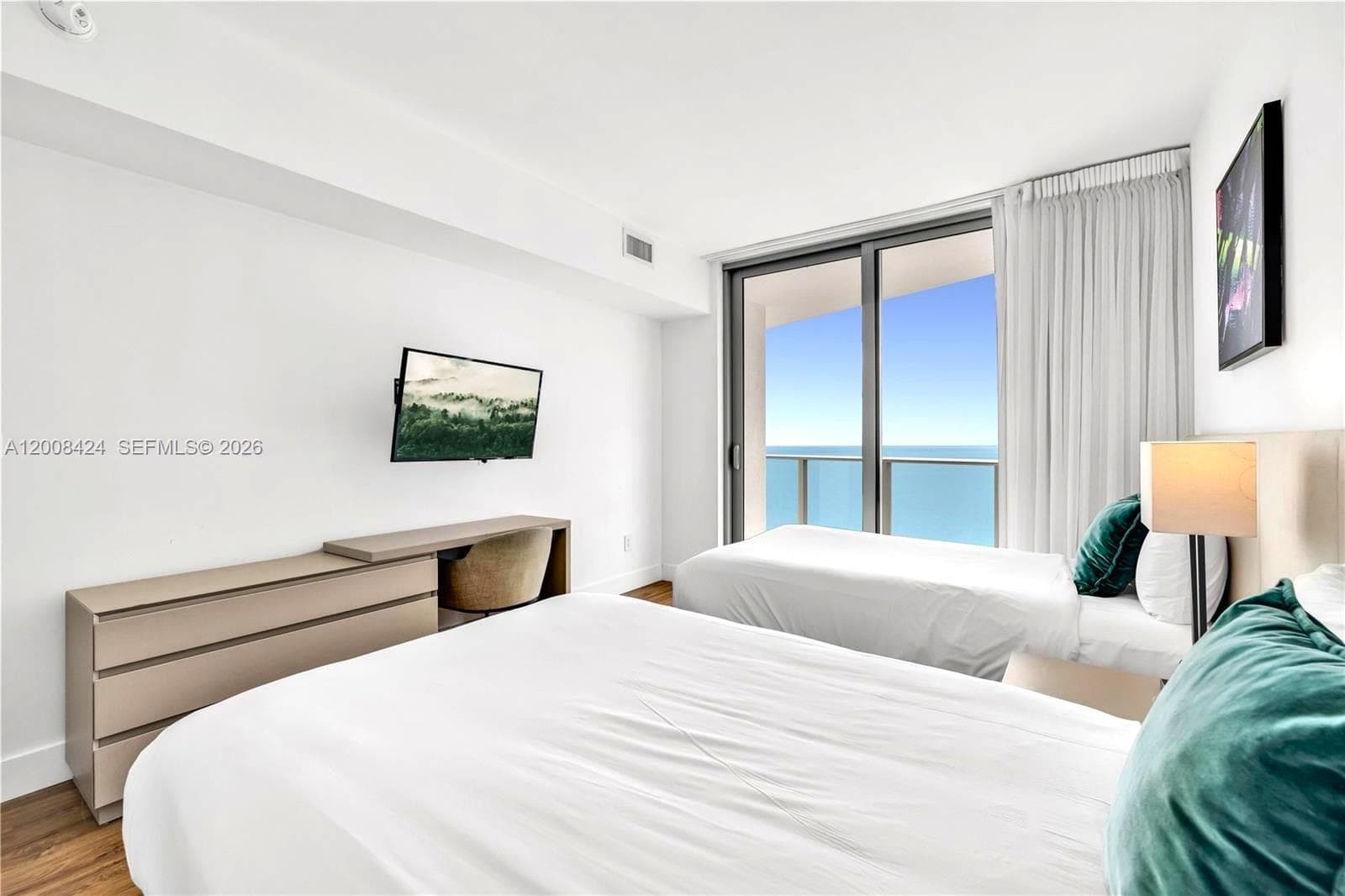 4111 Ocean Dr 2303 photo 7