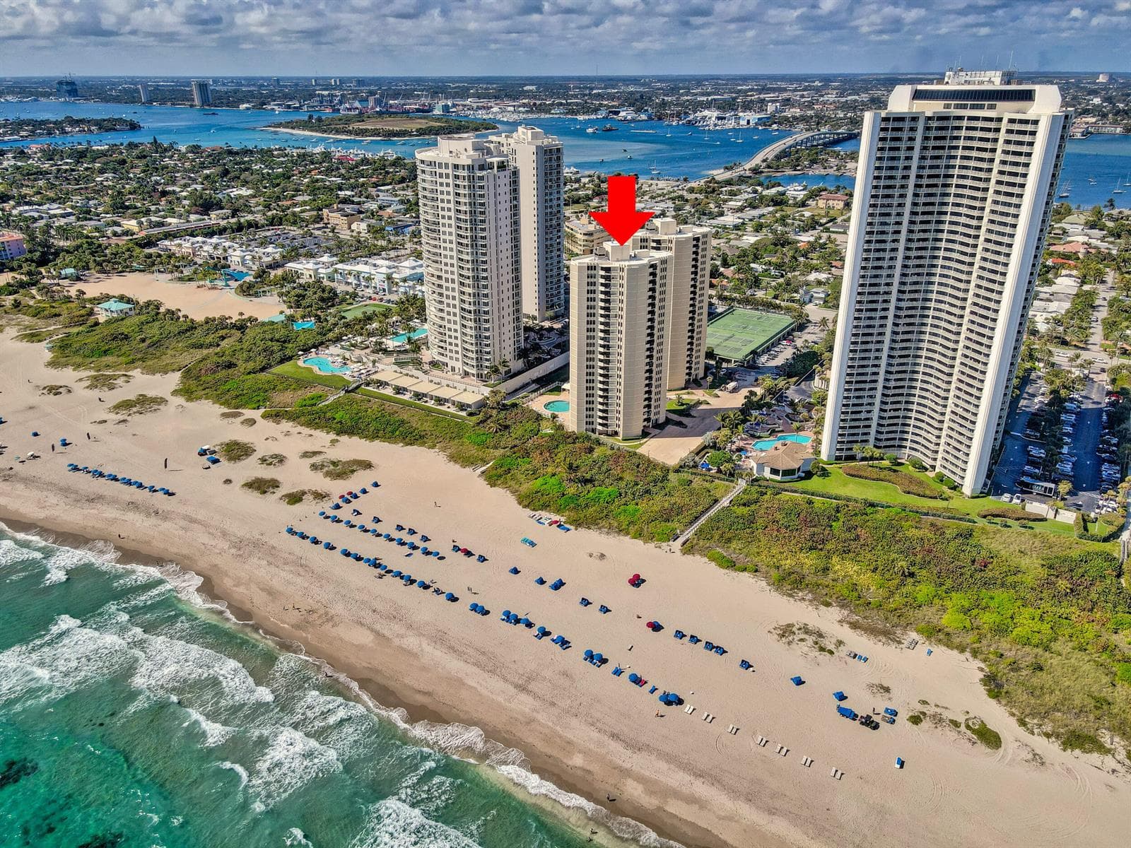 2800 N Ocean Drive A photo 3