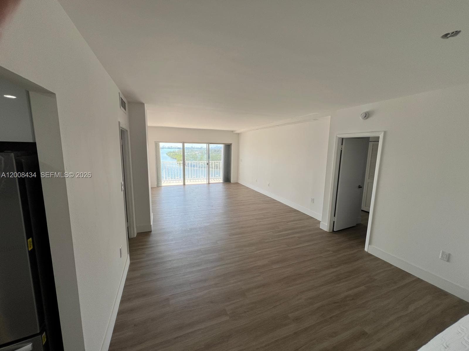 500 Bayview Dr 1120 photo 15