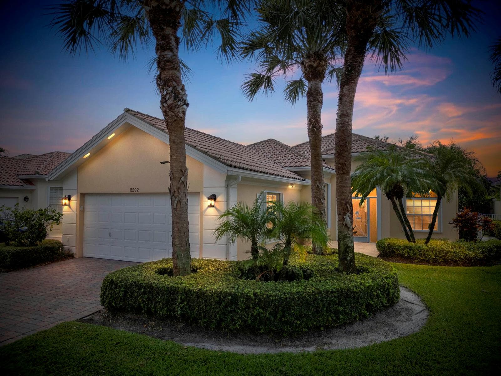 8292 Dominica Place photo 1