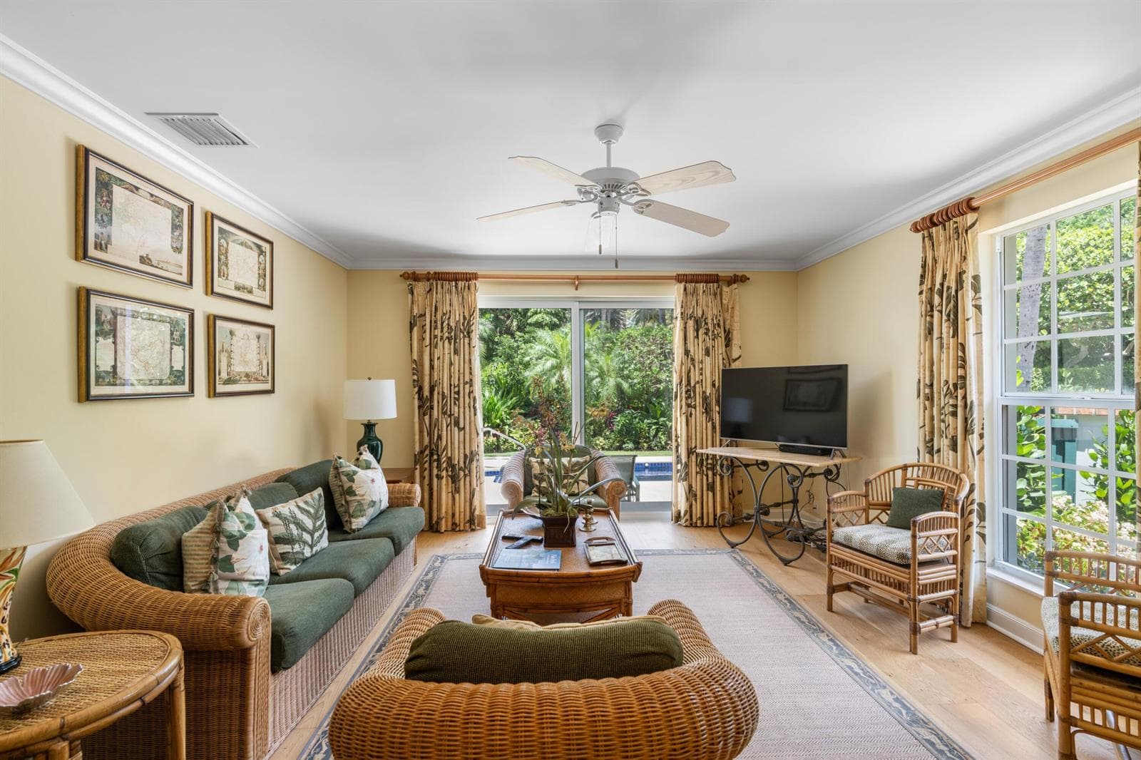 1554 N Ocean Way photo 8