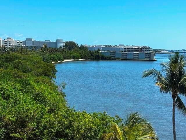 2560 S Ocean Boulevard 603 photo 7