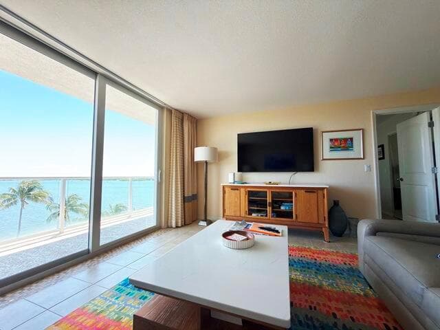 2560 S Ocean Boulevard 603 photo 9