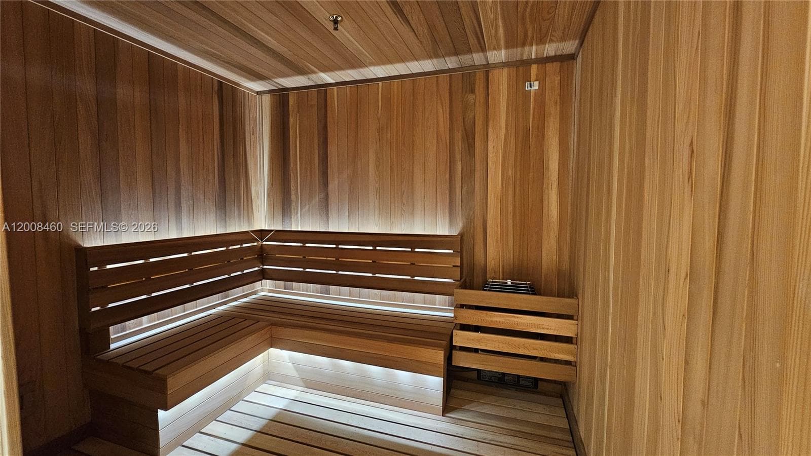 77 SE 5th Street 4014 photo 24