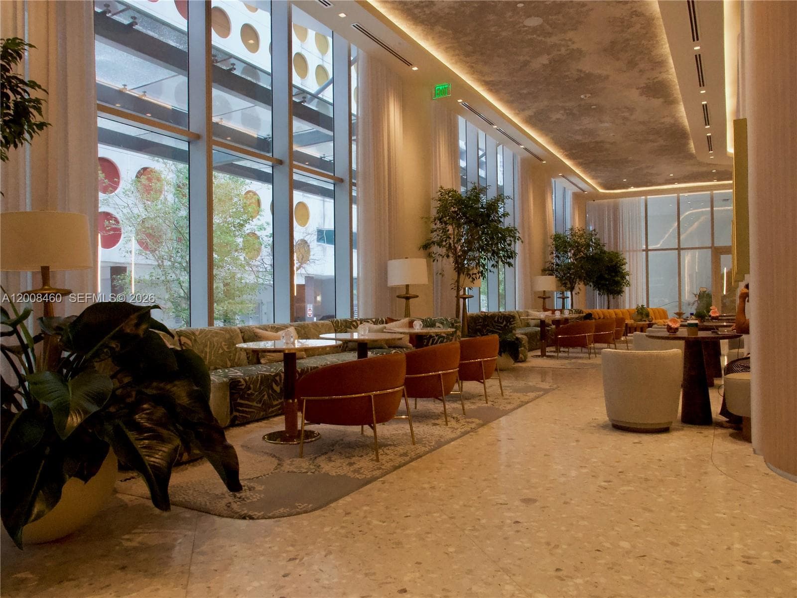 77 SE 5th Street 4014 photo 8