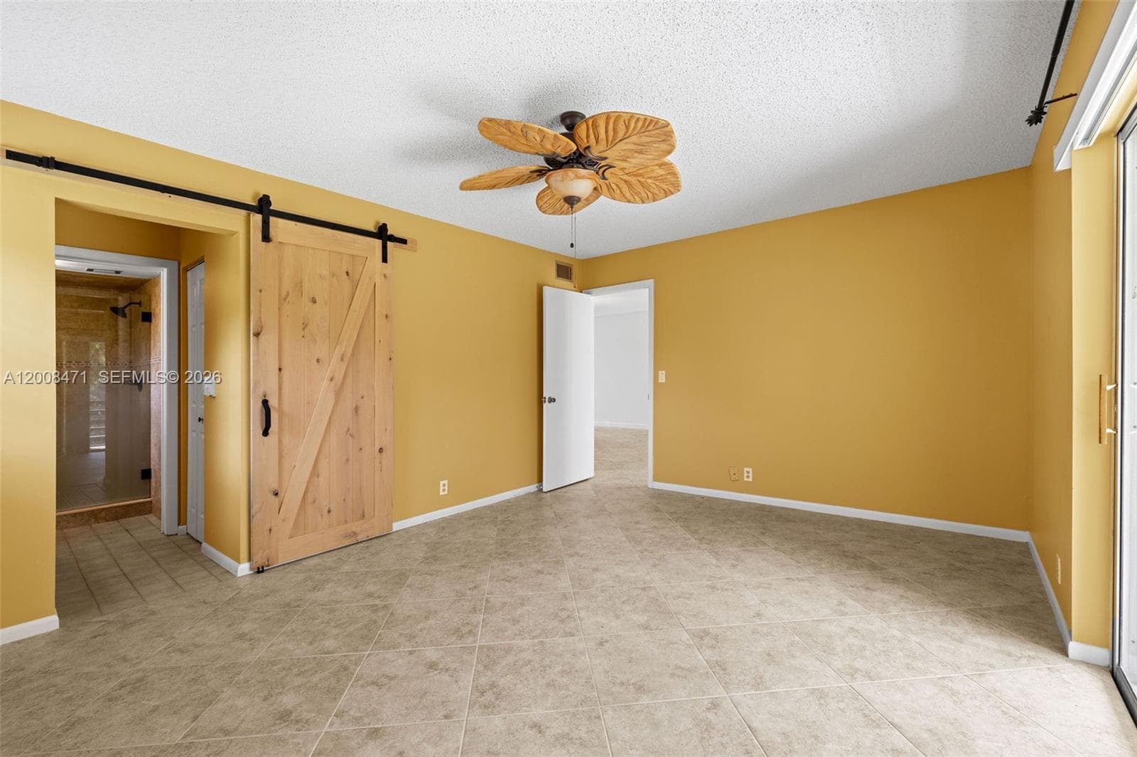 110 Lake Meryl Dr 216 photo 24