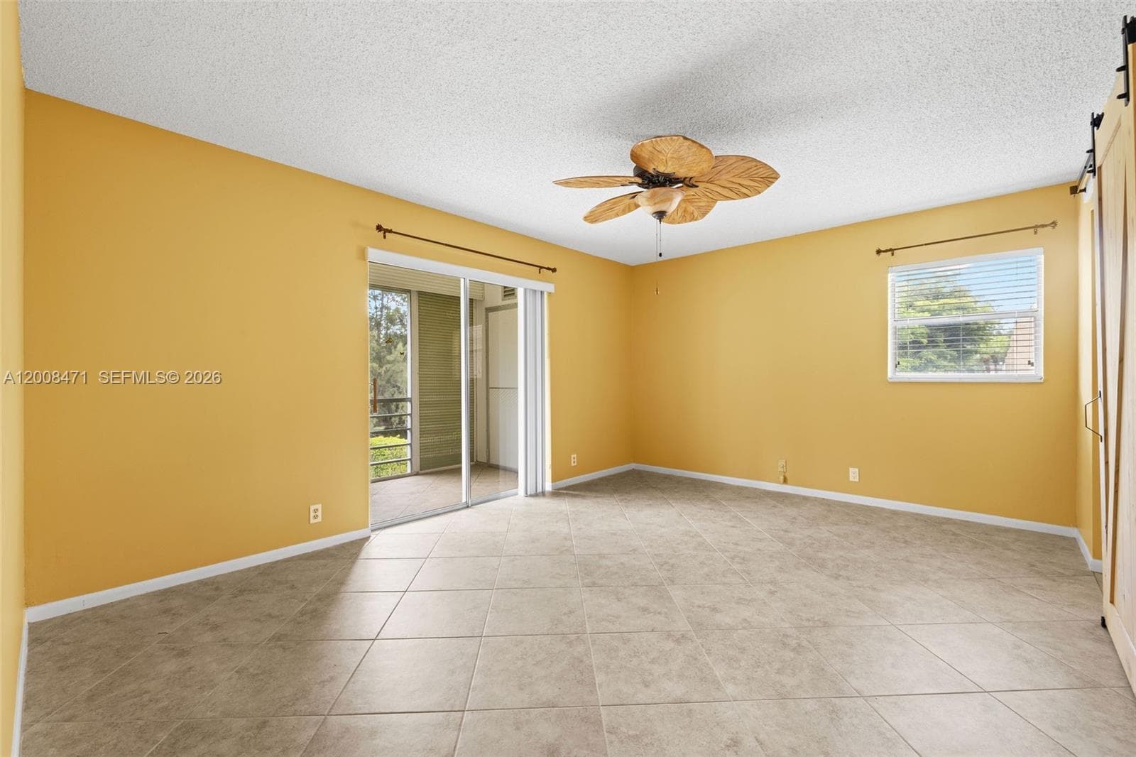 110 Lake Meryl Dr 216 photo 21