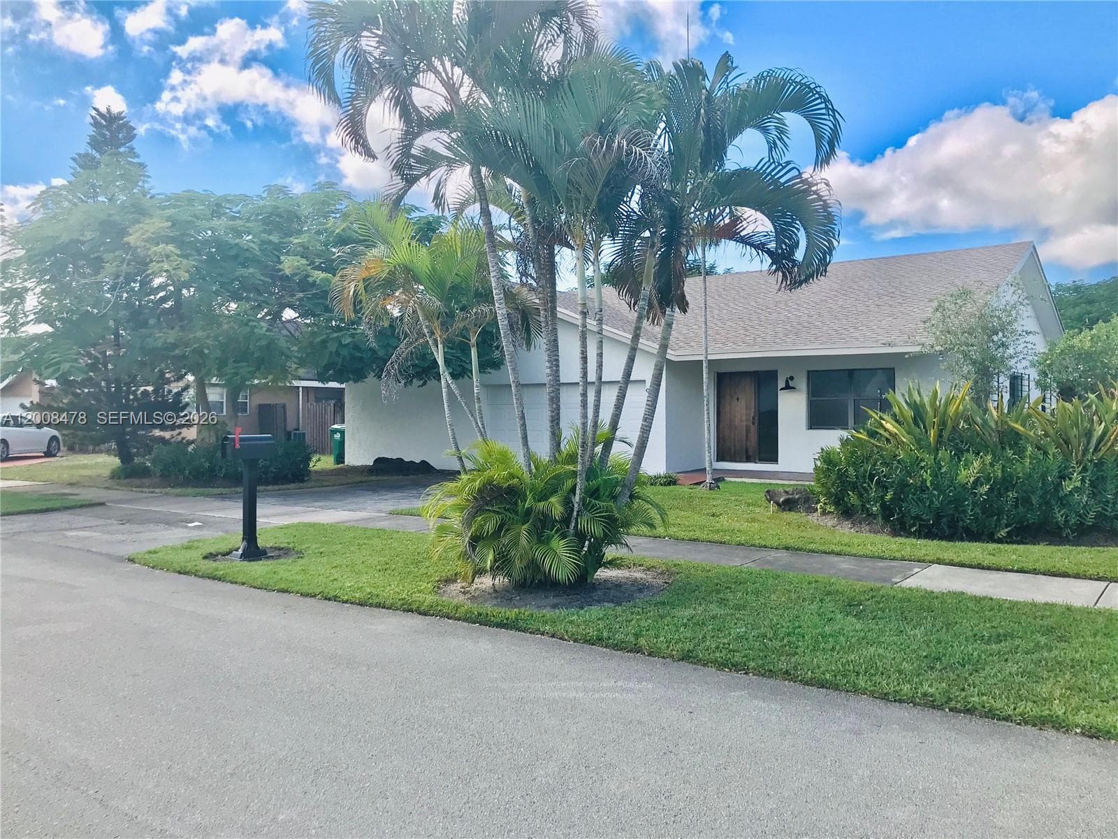 9400 103rd Ave photo 2