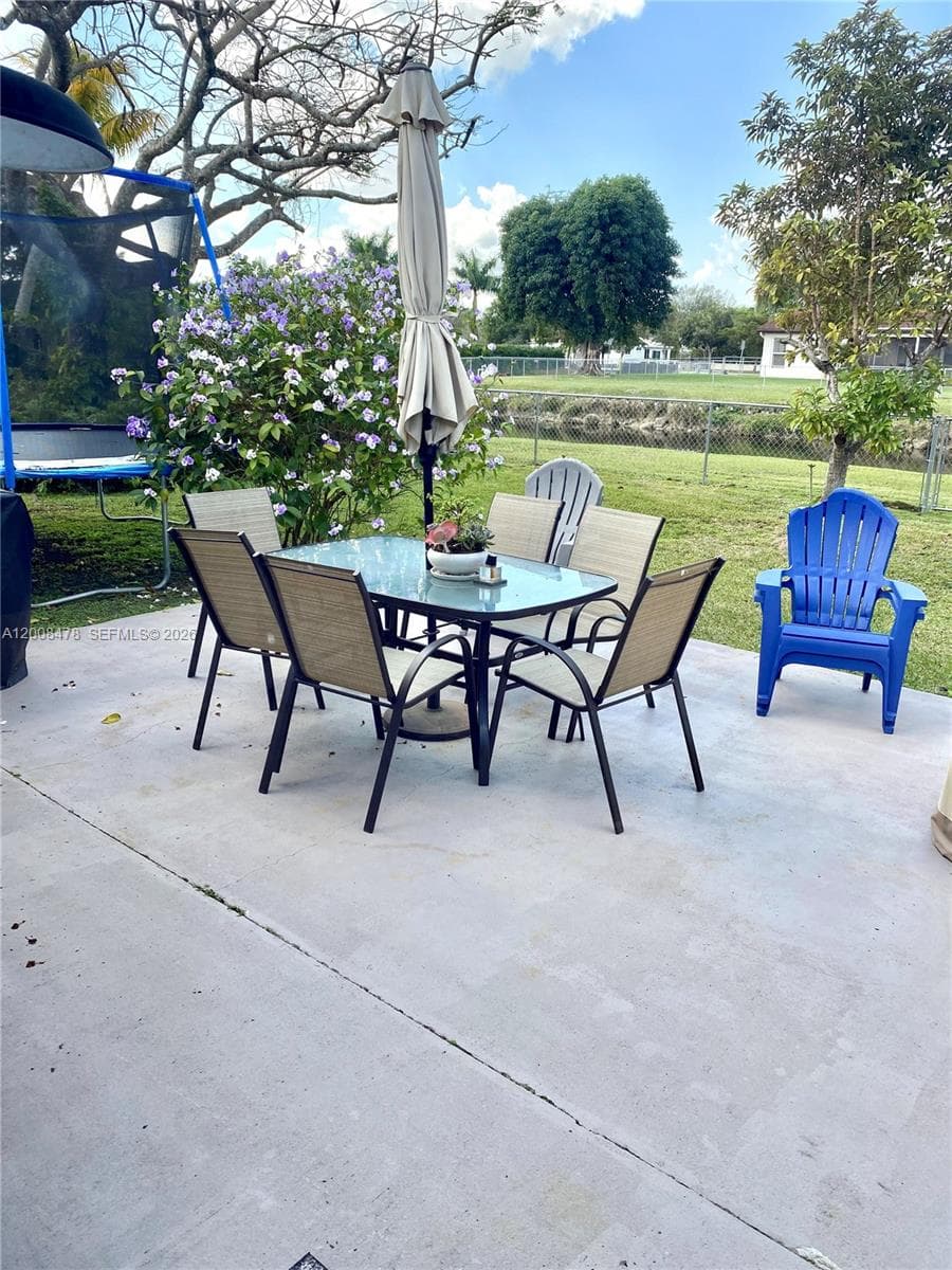 9400 103rd Ave photo 10