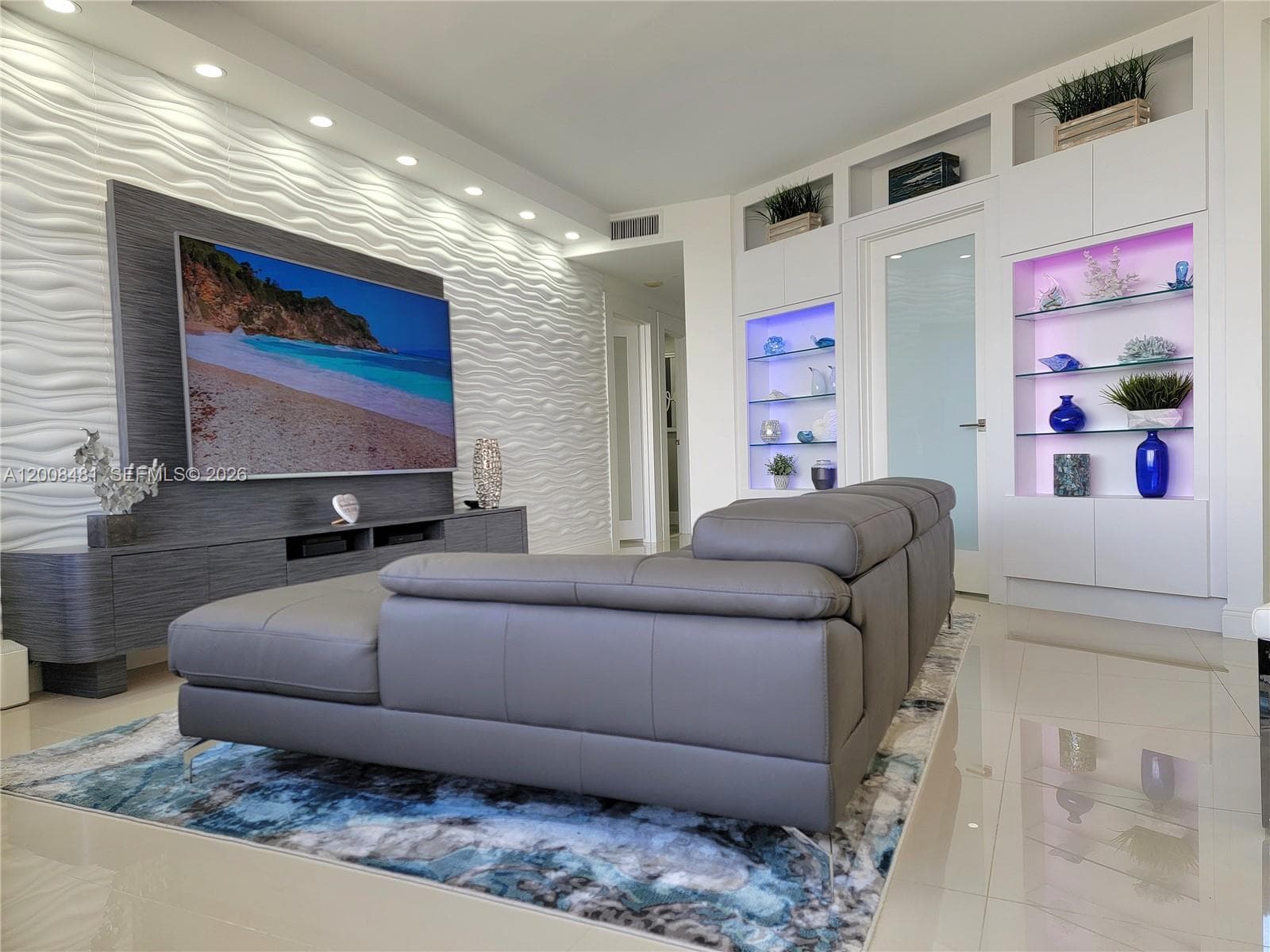 3505 Ocean Dr 1203 photo 4