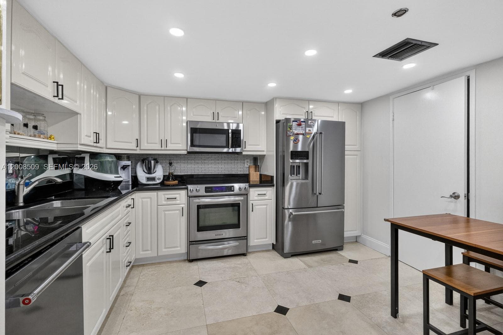 151 Crandon Blvd 1031 photo 7