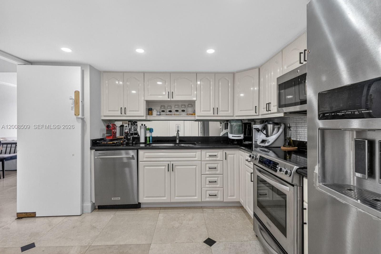 151 Crandon Blvd 1031 photo 8