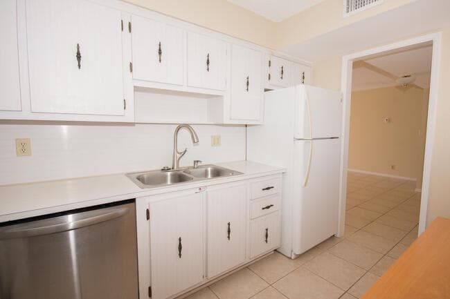 3575 S Ocean Boulevard 408 photo 7