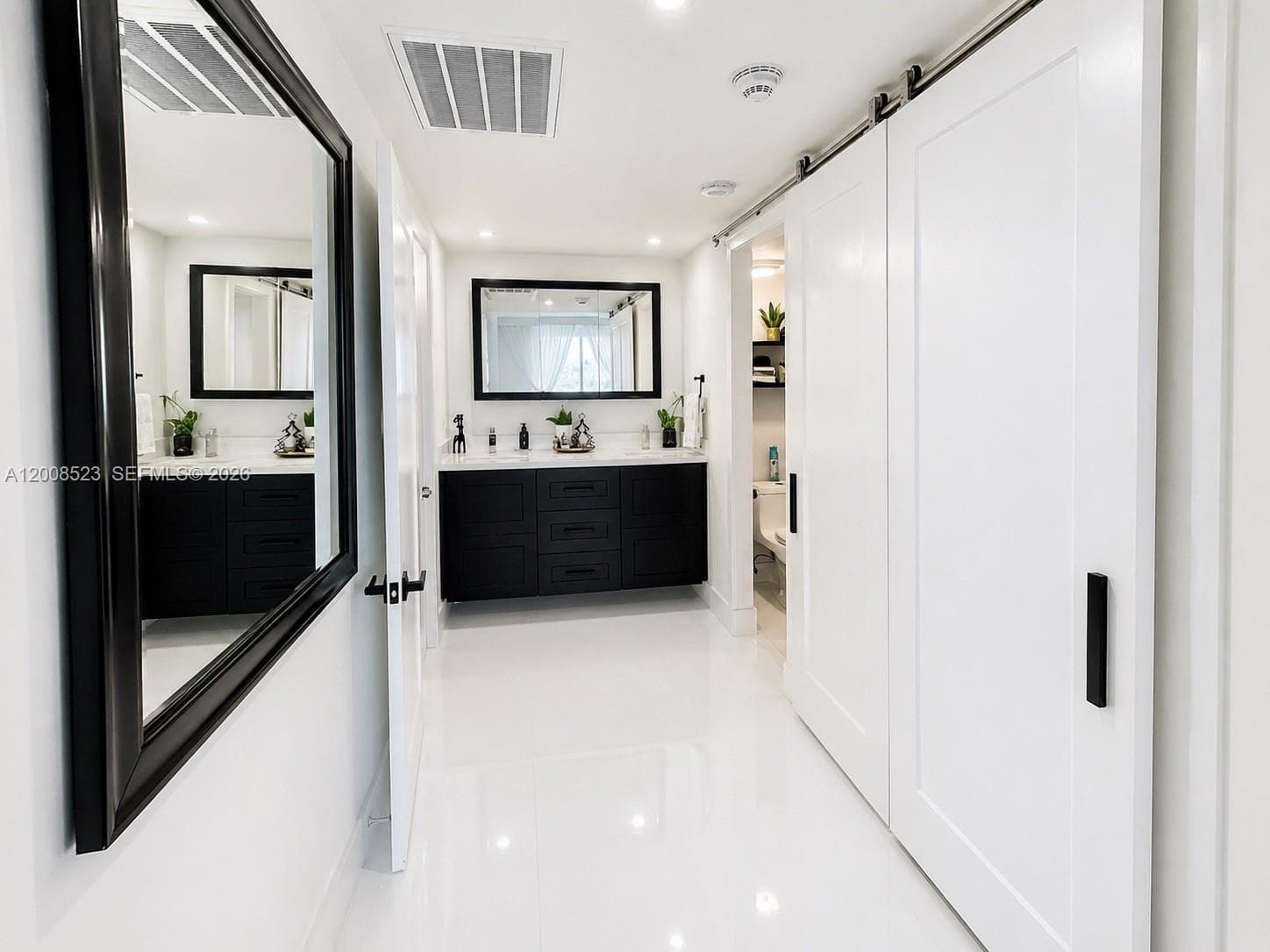 300 Bayview Dr PH11 photo 6