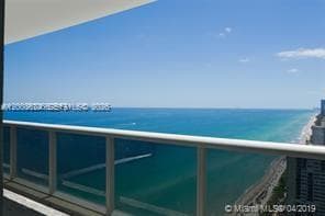 1830 OCEAN DR 3910 photo 2