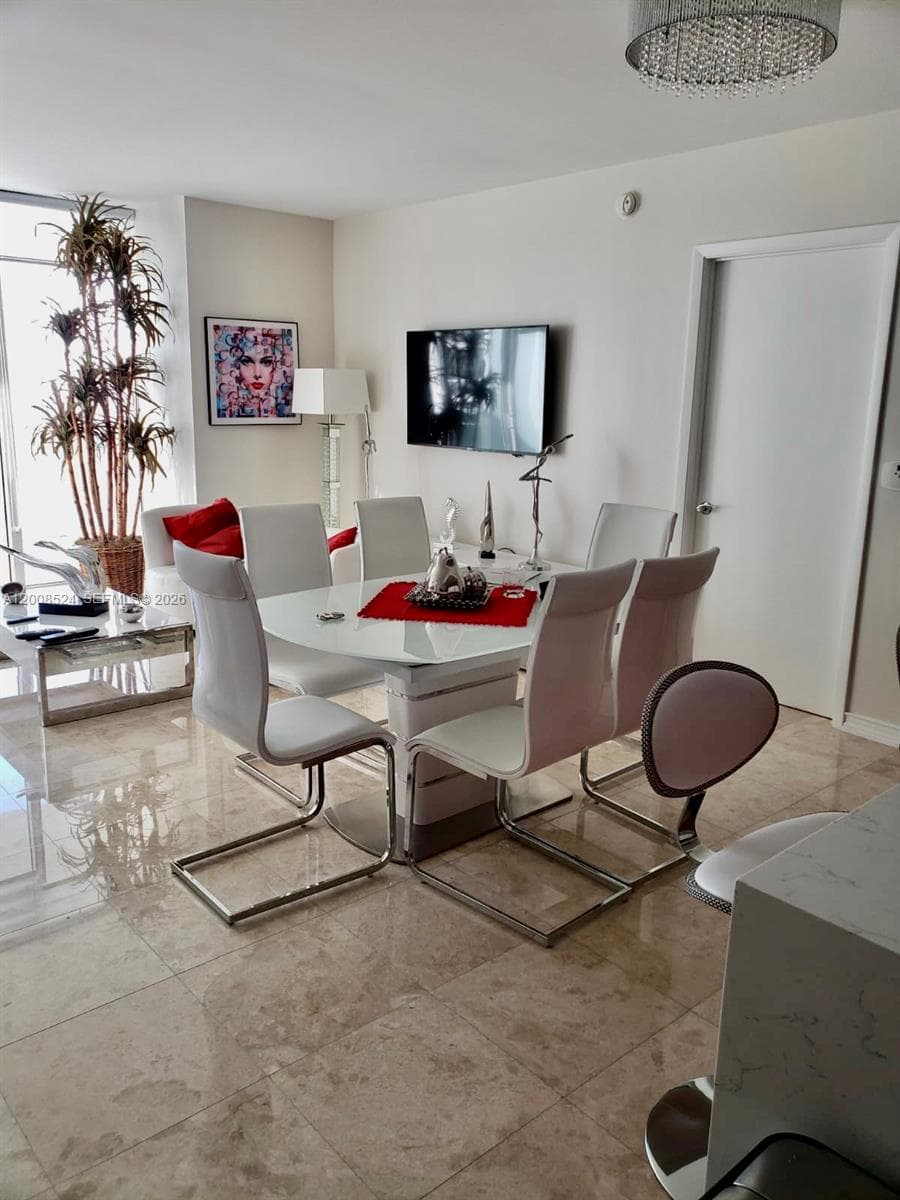 1830 OCEAN DR 3910 photo 21