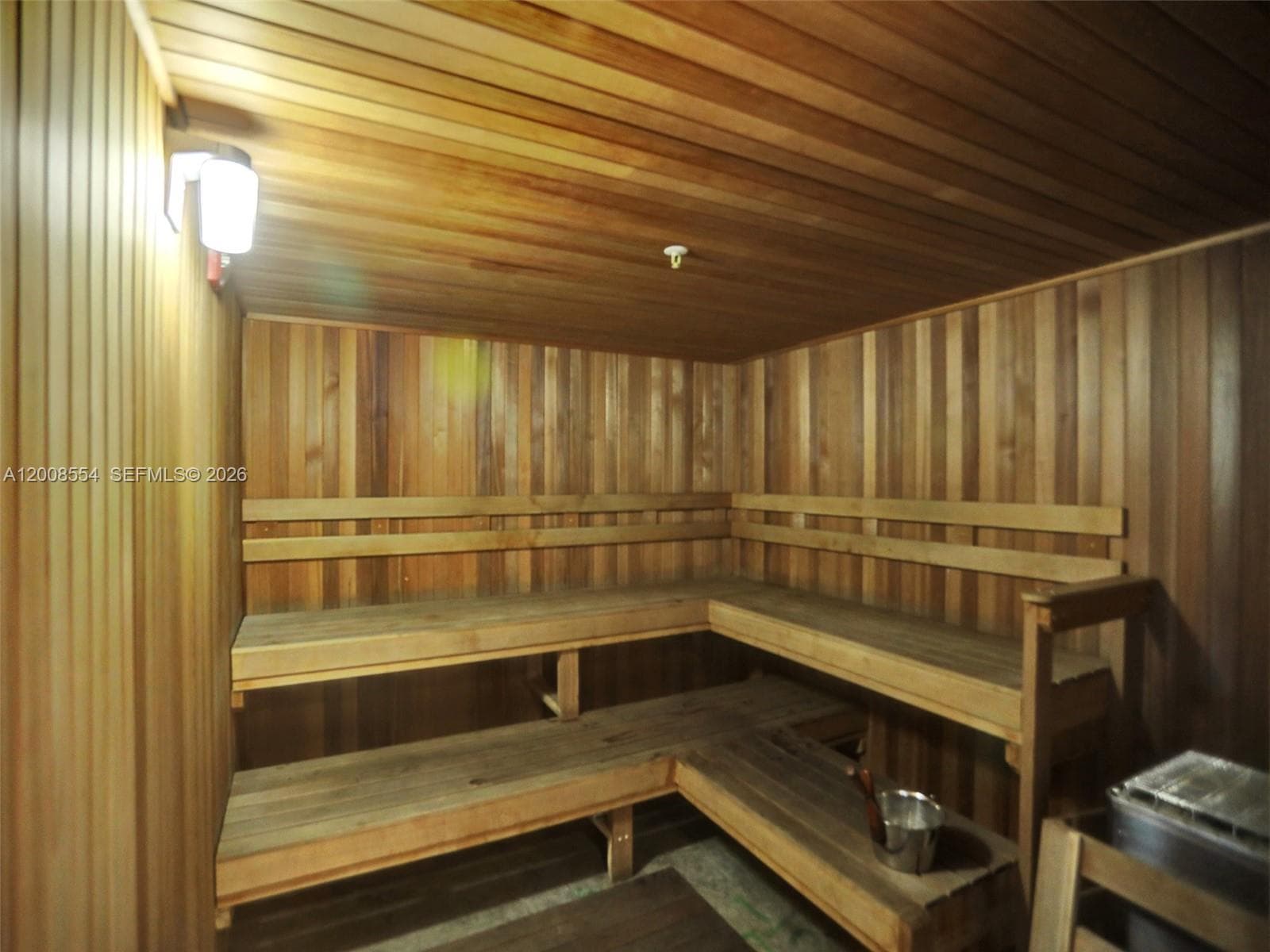 6620 Indian Creek Dr 114 photo 24
