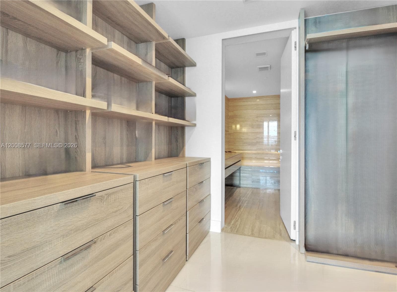 18975 Collins Ave 4303 photo 9