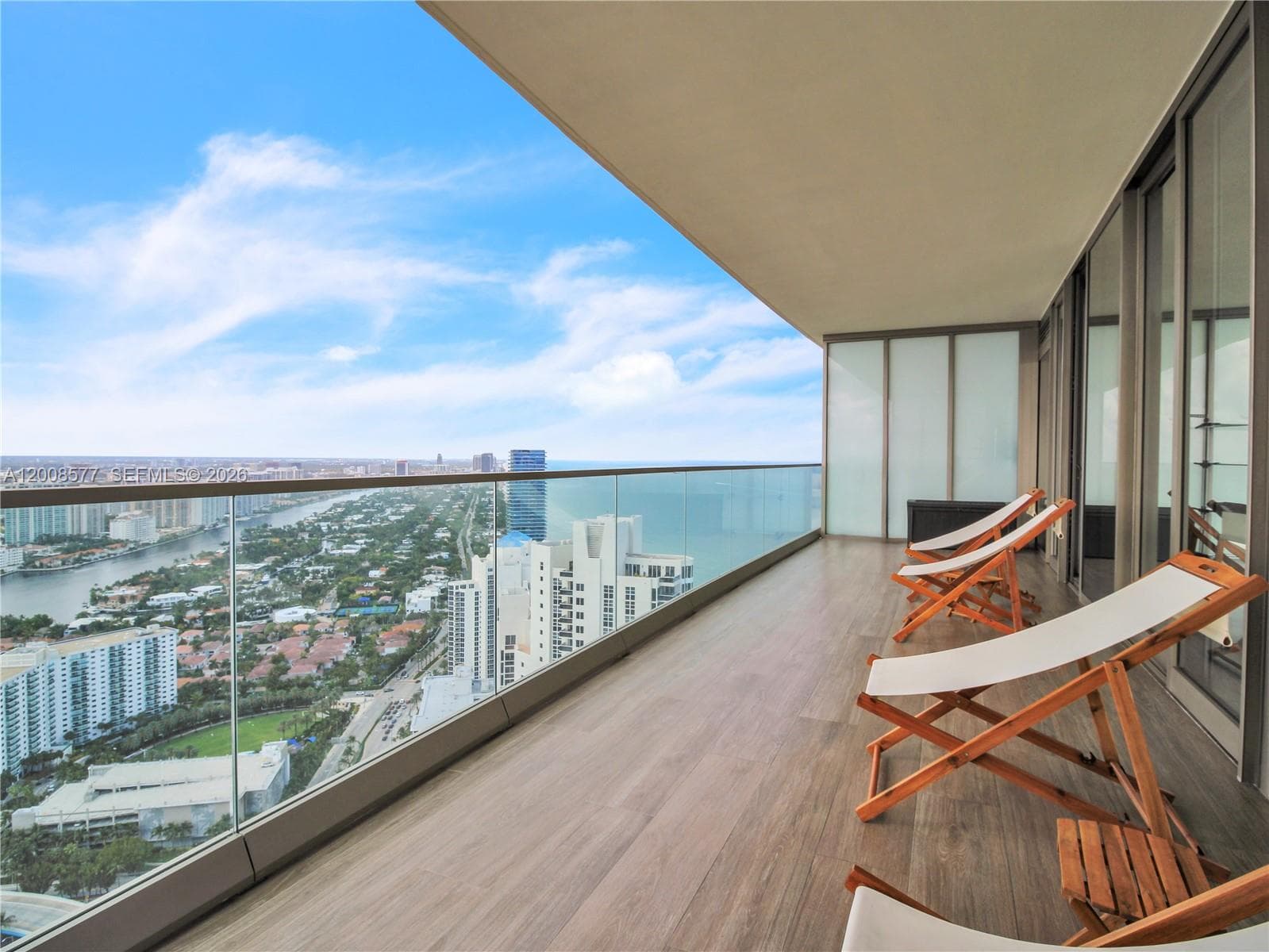 18975 Collins Ave 4303 photo 14