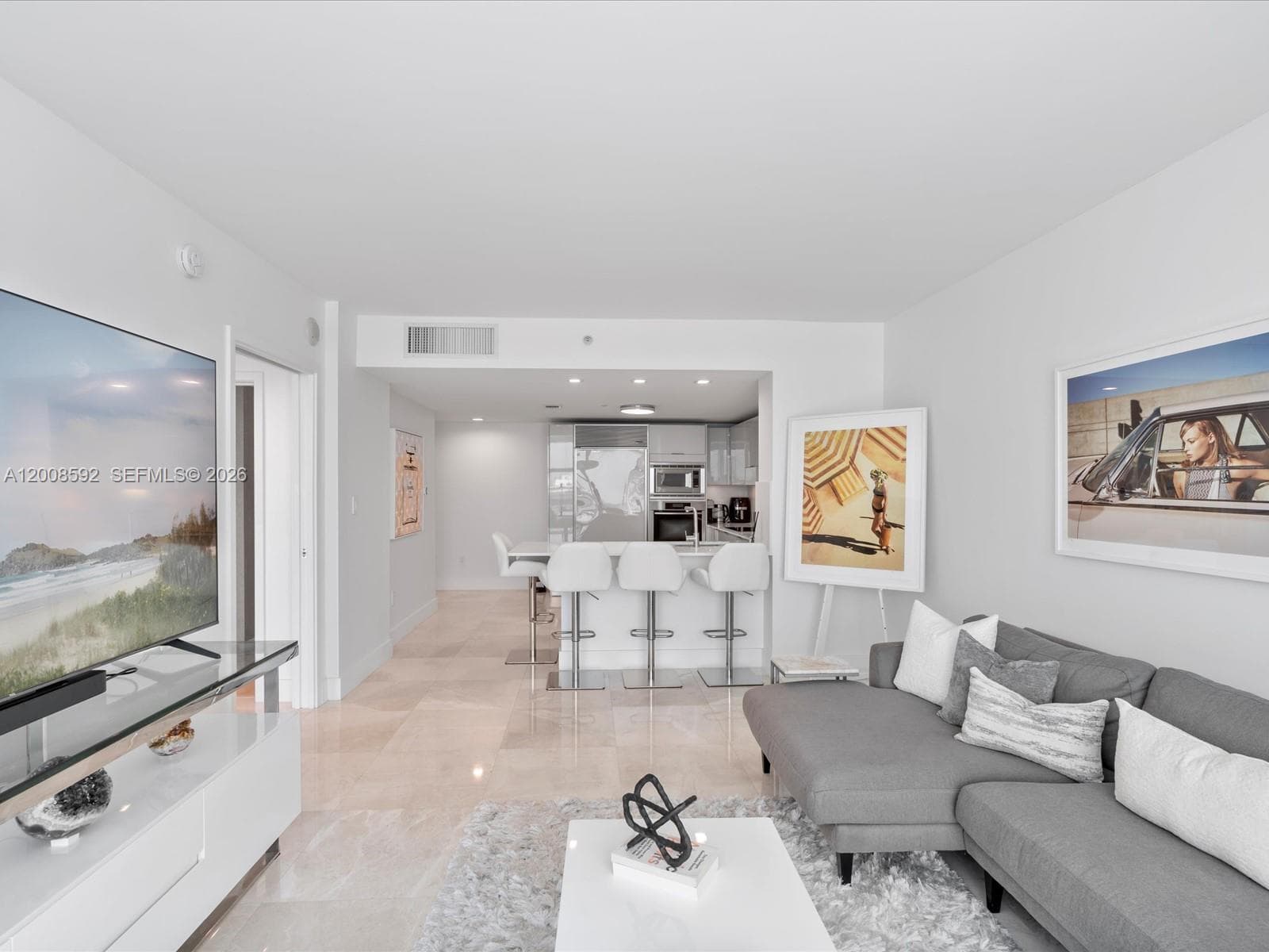 6801 Collins Ave 1402 Door 1412 L photo 7