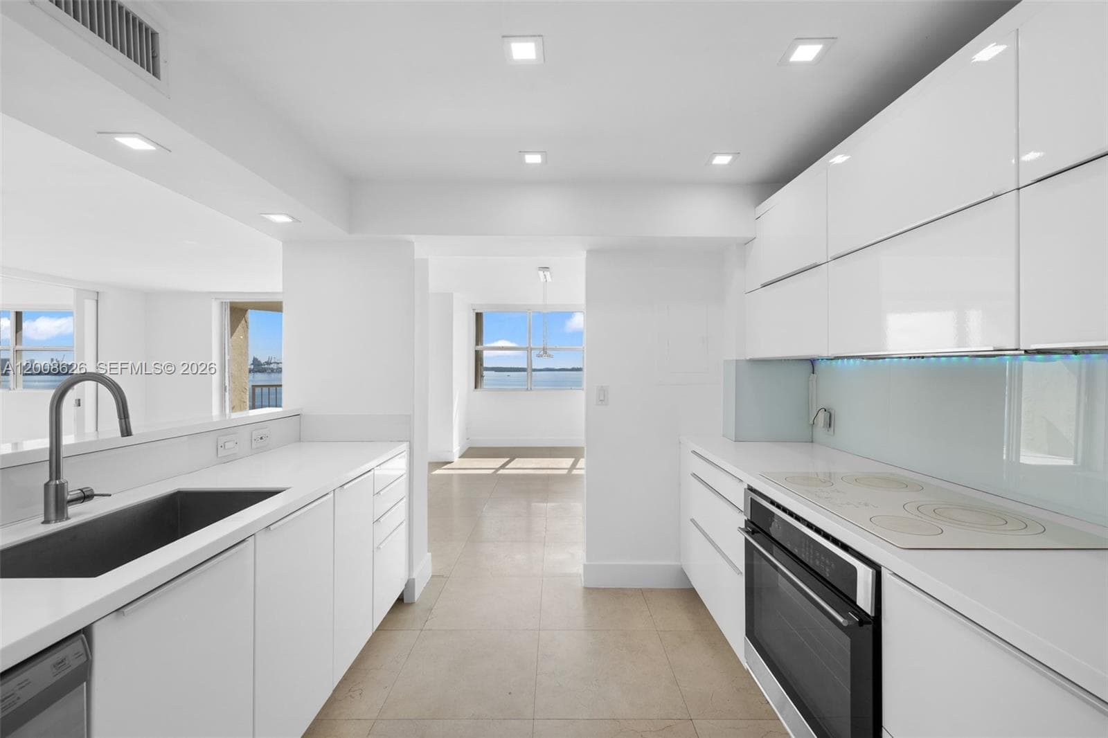 1420 Brickell Bay Dr 1001A photo 18