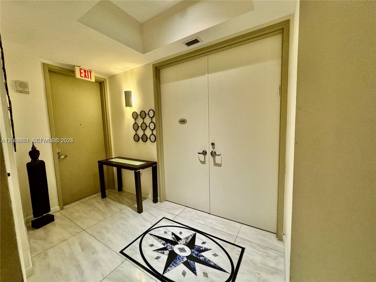 18101 Collins Ave 4302 photo 2