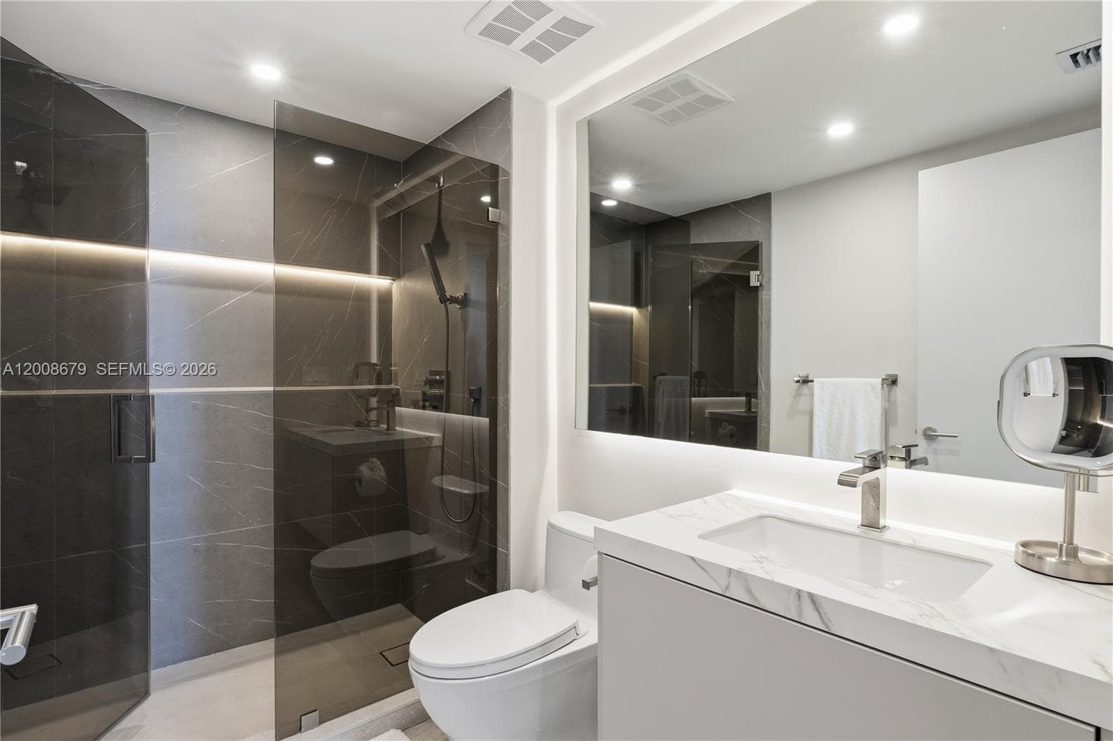 17875 Collins Ave 3906 photo 21