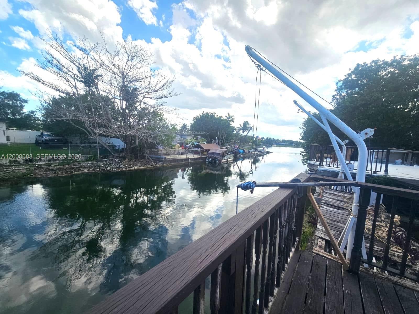 10790 46th St 10790 photo 18